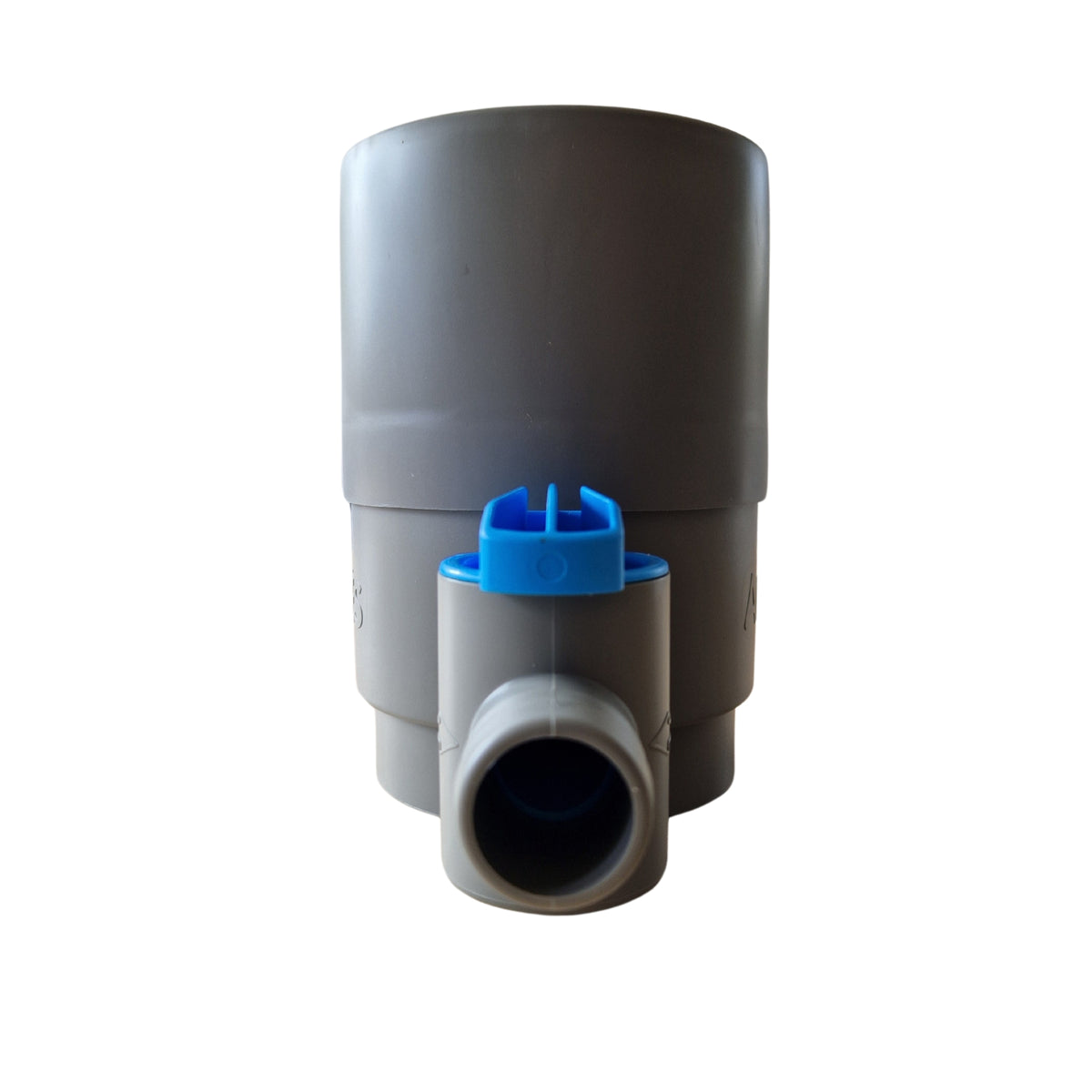 Der YourCasa® Regensammler [Downpipe50] von yourcisade.com ist ein graues PVC-Rohrfitting mit blauen Innenteilen, mit Absperrhahn und Filter zum Anschluss an eine Regentonne oder einen Wassersammler, abgebildet auf weißem Hintergrund.