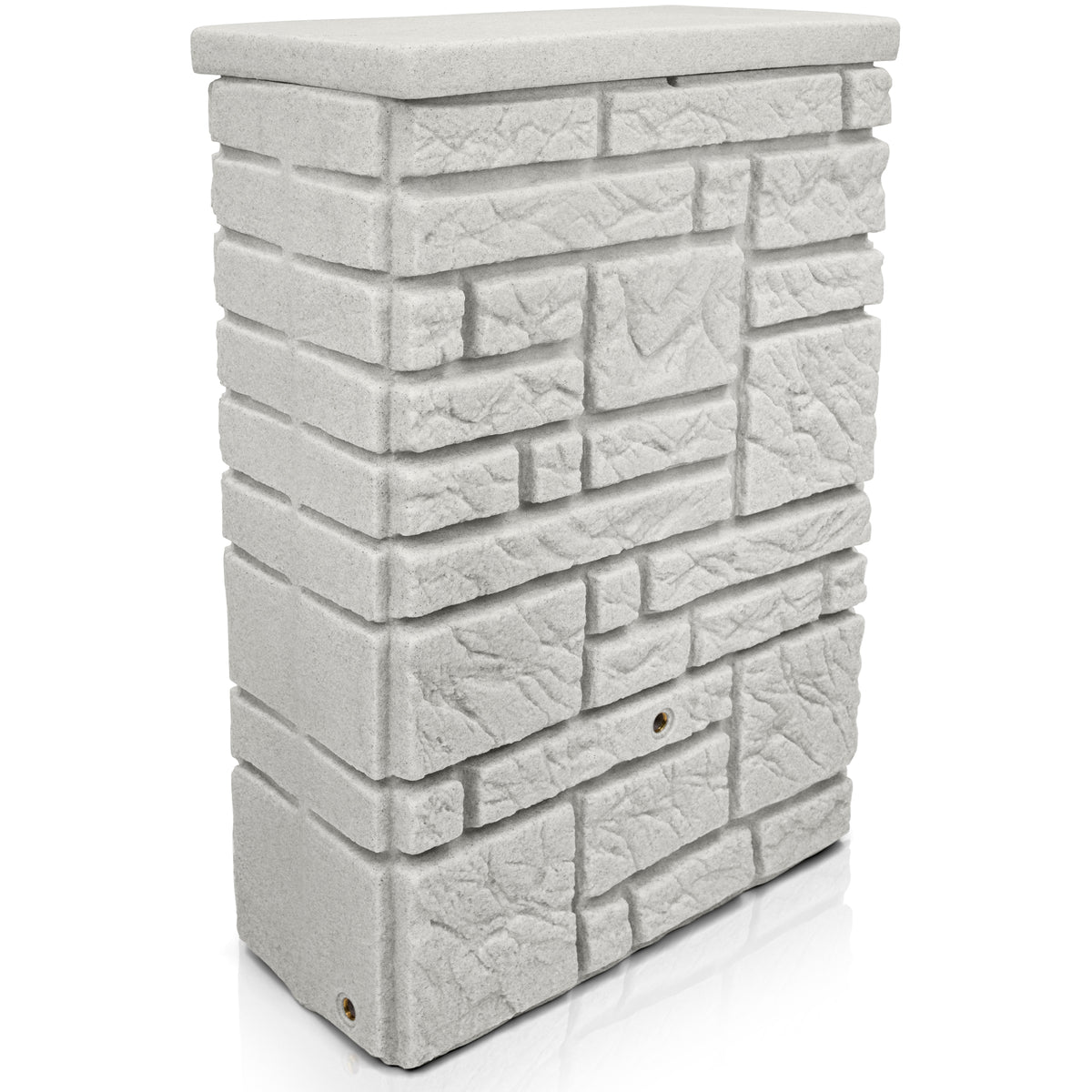 Eine freistehende Deko-Säule mit Steinfurnier-Finish, imitiert die Optik einer "YourCasa Regentonne 300 Liter [StoneRain] - Frostsicher & UV-beständig", sowie zwei eingelassenen Vorrichtungen für Steckdosen.
